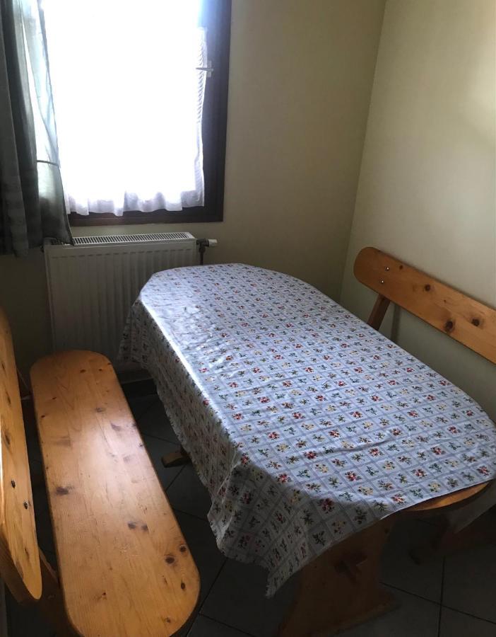 Convoy Panzio Bed & Breakfast Szajol Bagian luar foto